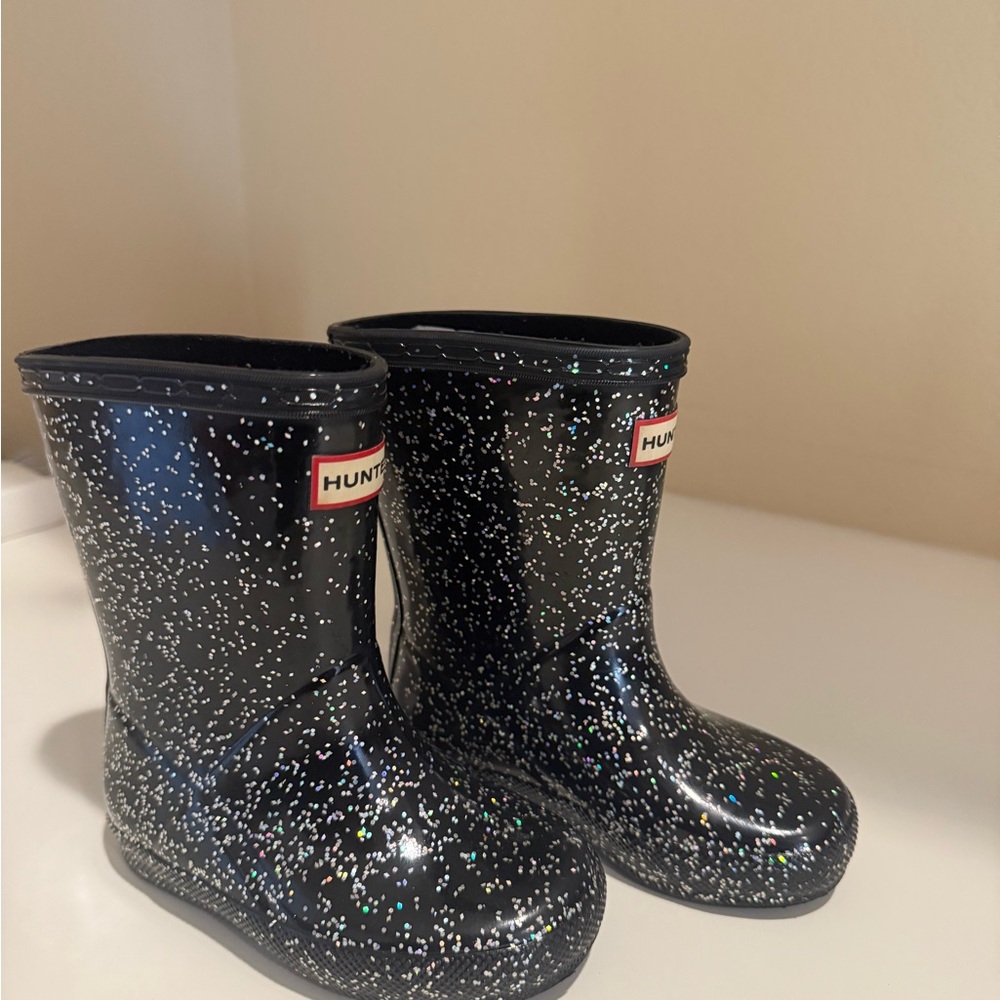 Hunter Black Glitter Kids Rain Boots - Picture 5 of 5